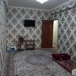 2-комн. квартира, Цокольный этаж, 68 м², Фирдавси, гипрозем