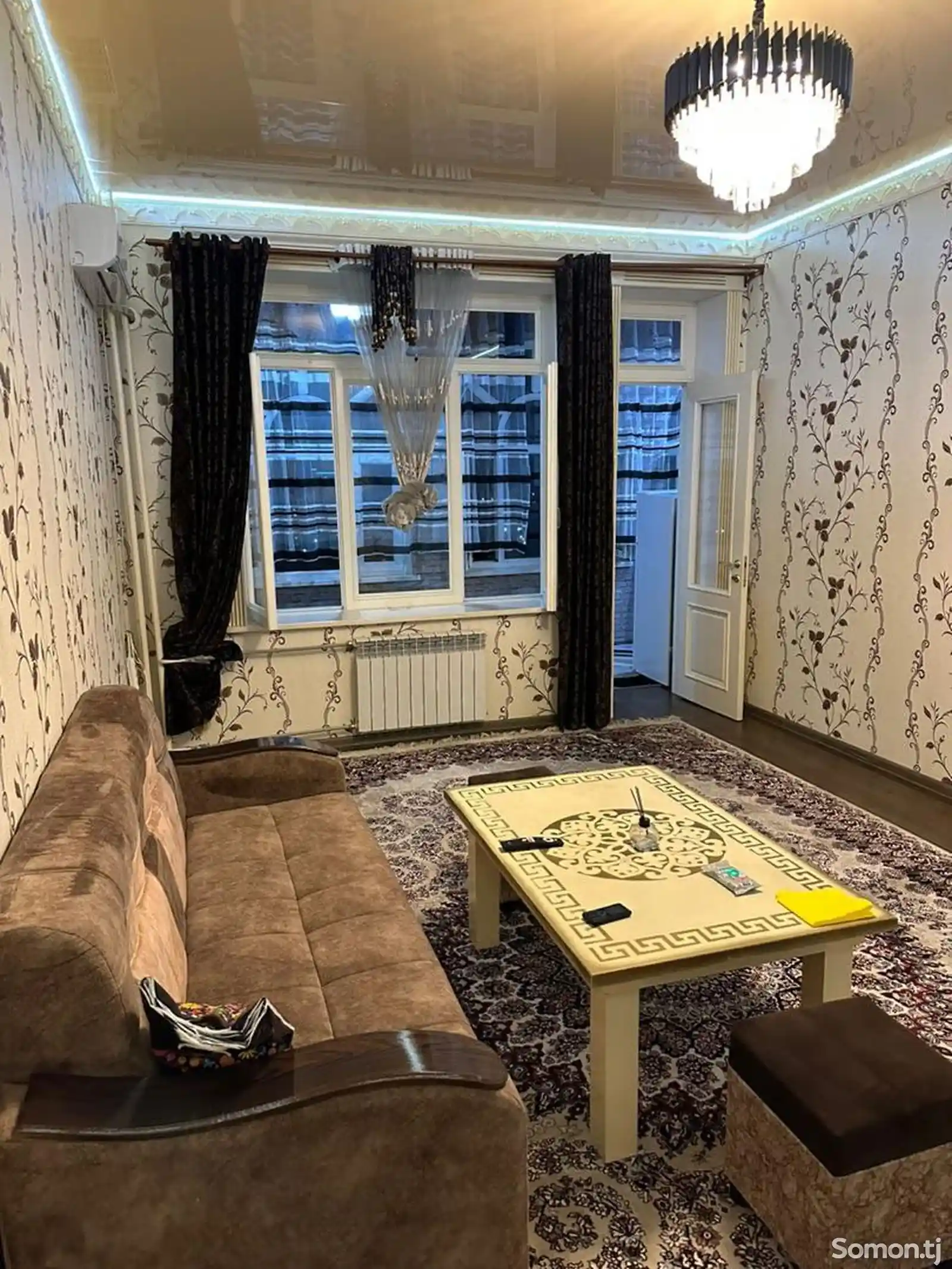 2-комн. квартира, 12 этаж, 61 м², Цирк-4