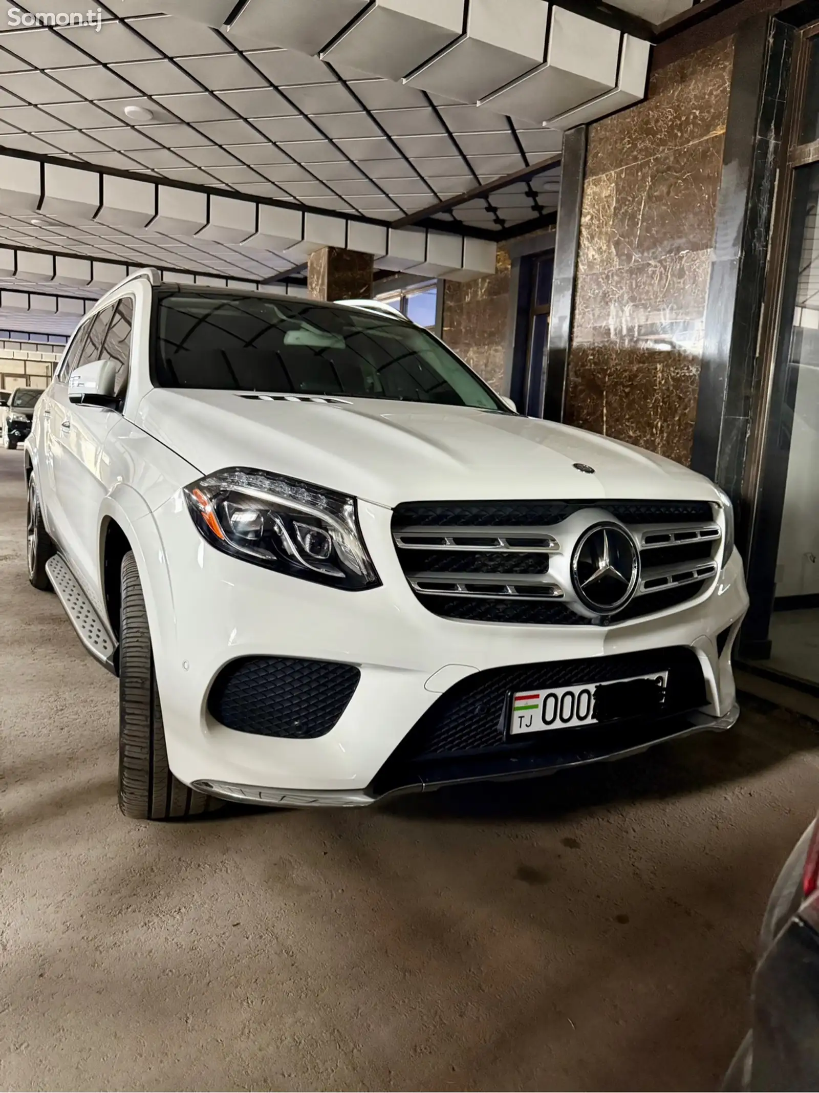 Mercedes-Benz GLS, 2017-1