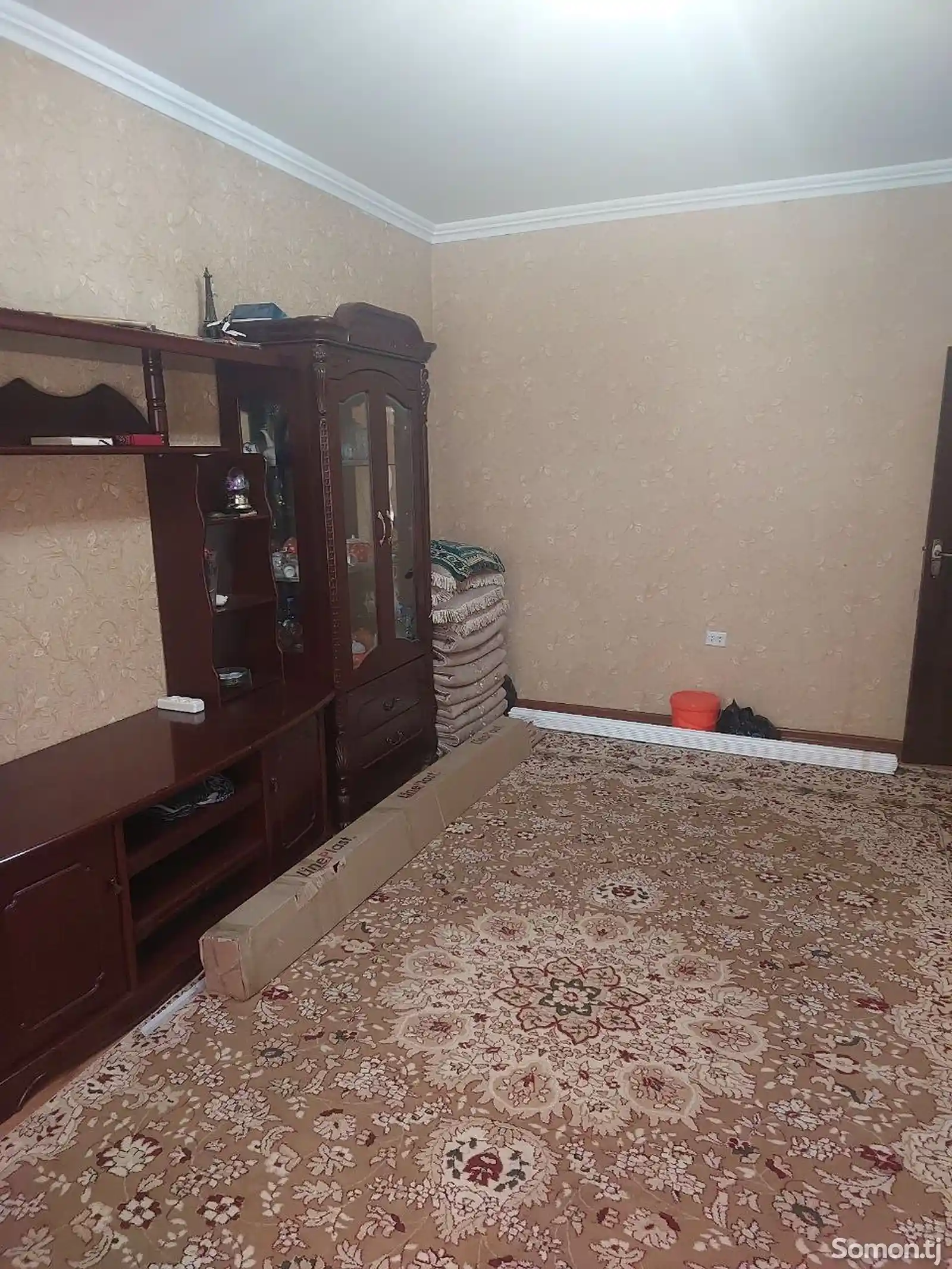 3-комн. квартира, 1 этаж, 1 м², Цирк-3