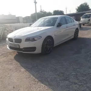 BMW 5 series, 2011