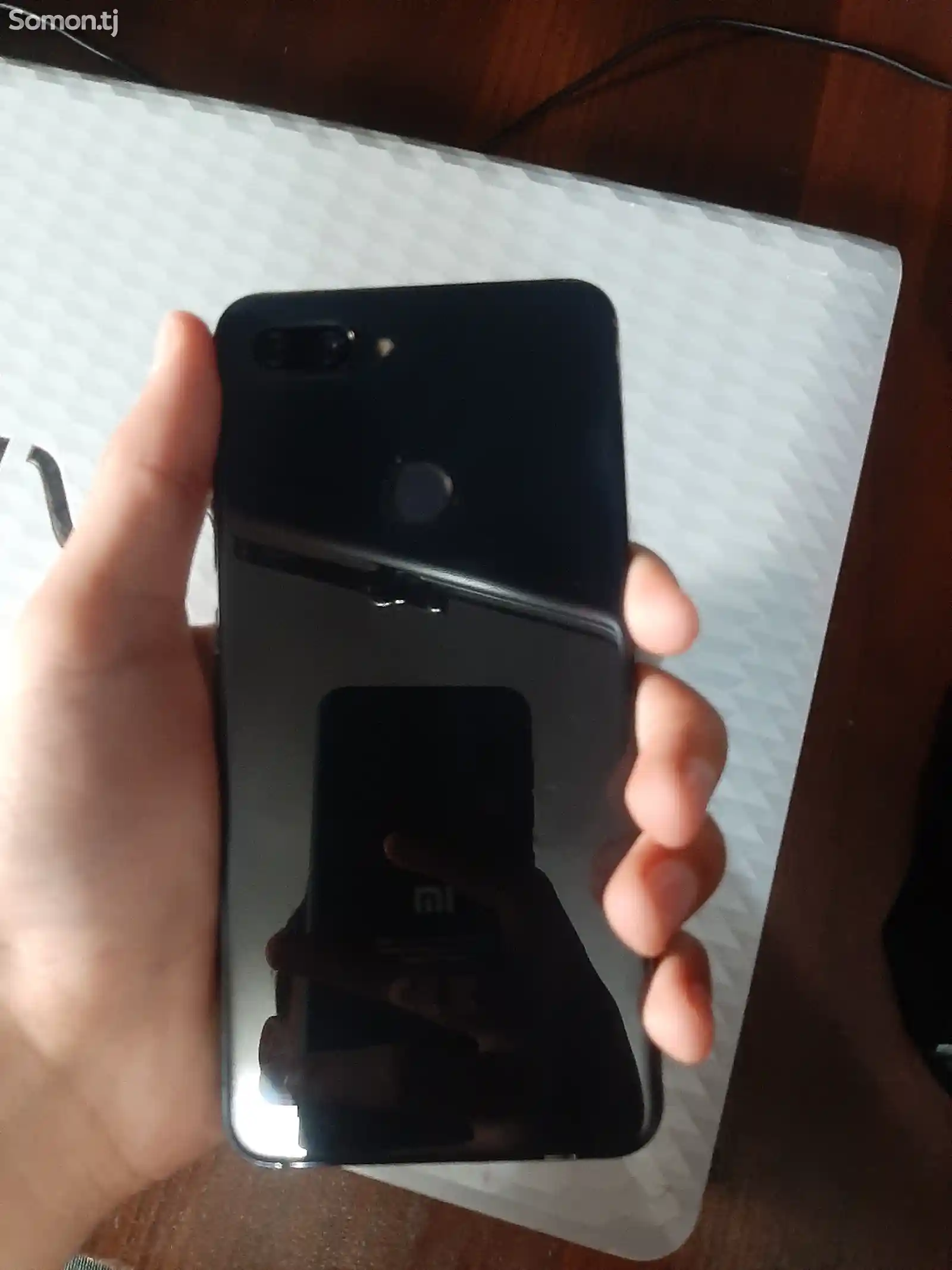 Xiaomi Mi 8 Lite-1