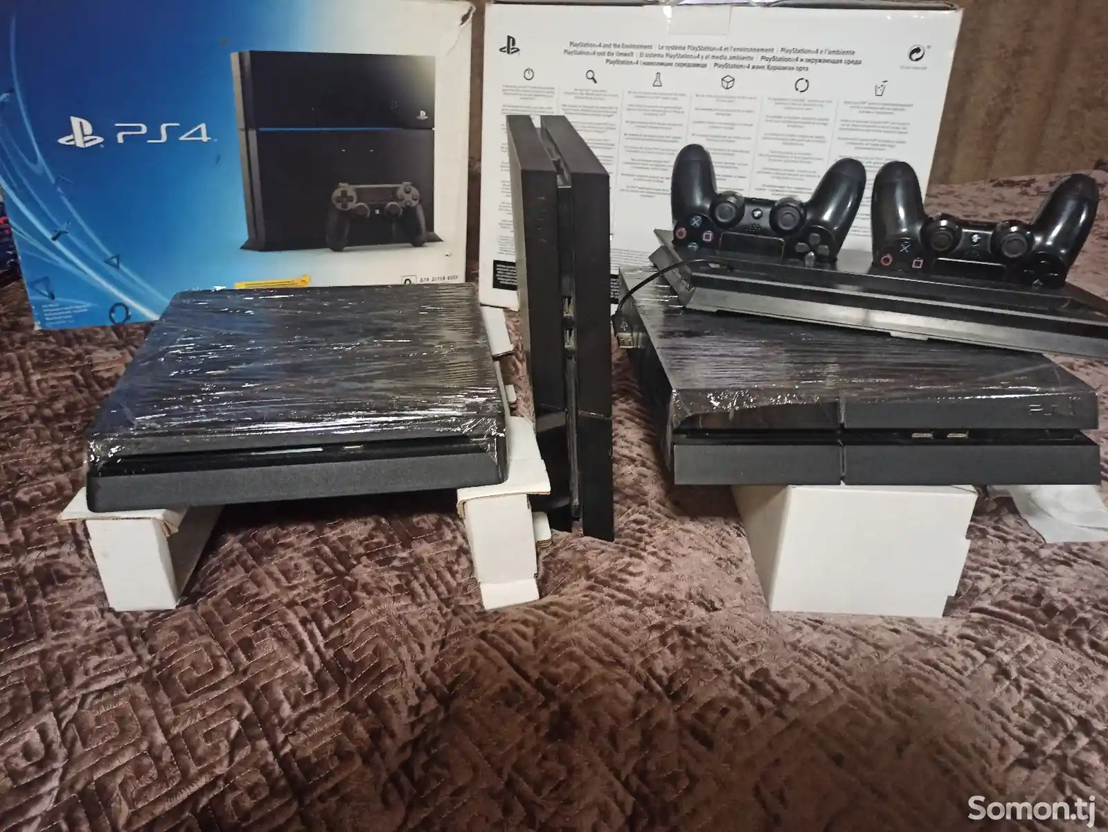 Игровая приставка Sony PlayStation 4-1