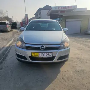 Opel Astra H, 2008