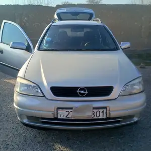 Opel Astra K, 2001