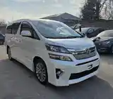 Toyota Vellfire, 2014-5