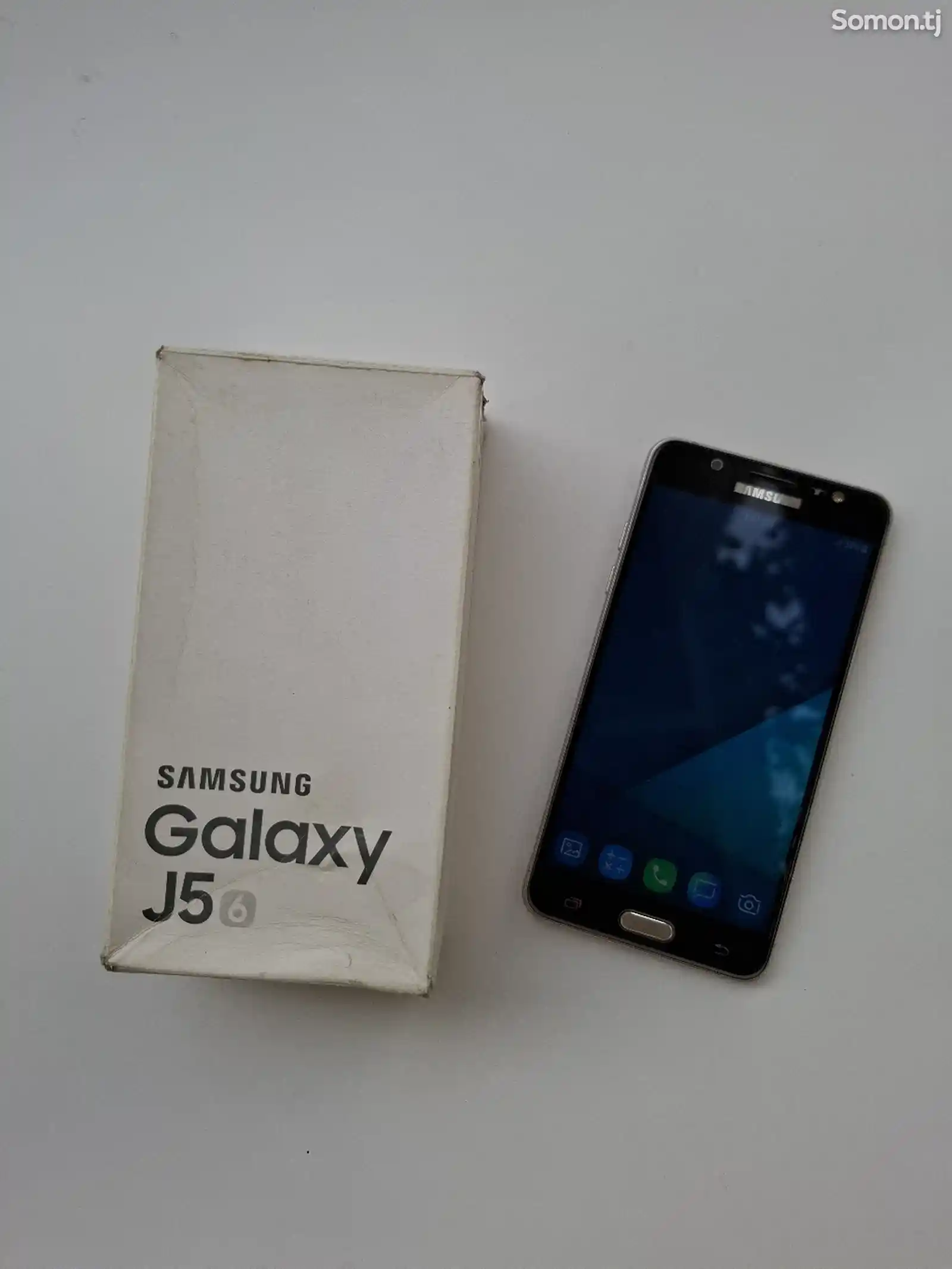 Samsung Galaxy J5 2016-7