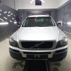 Volvo XC90, 2005