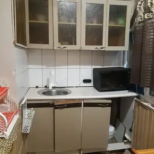 2-комн. квартира, 1 этаж, 35м², 12мкр