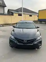 Toyota Camry, 2019-9