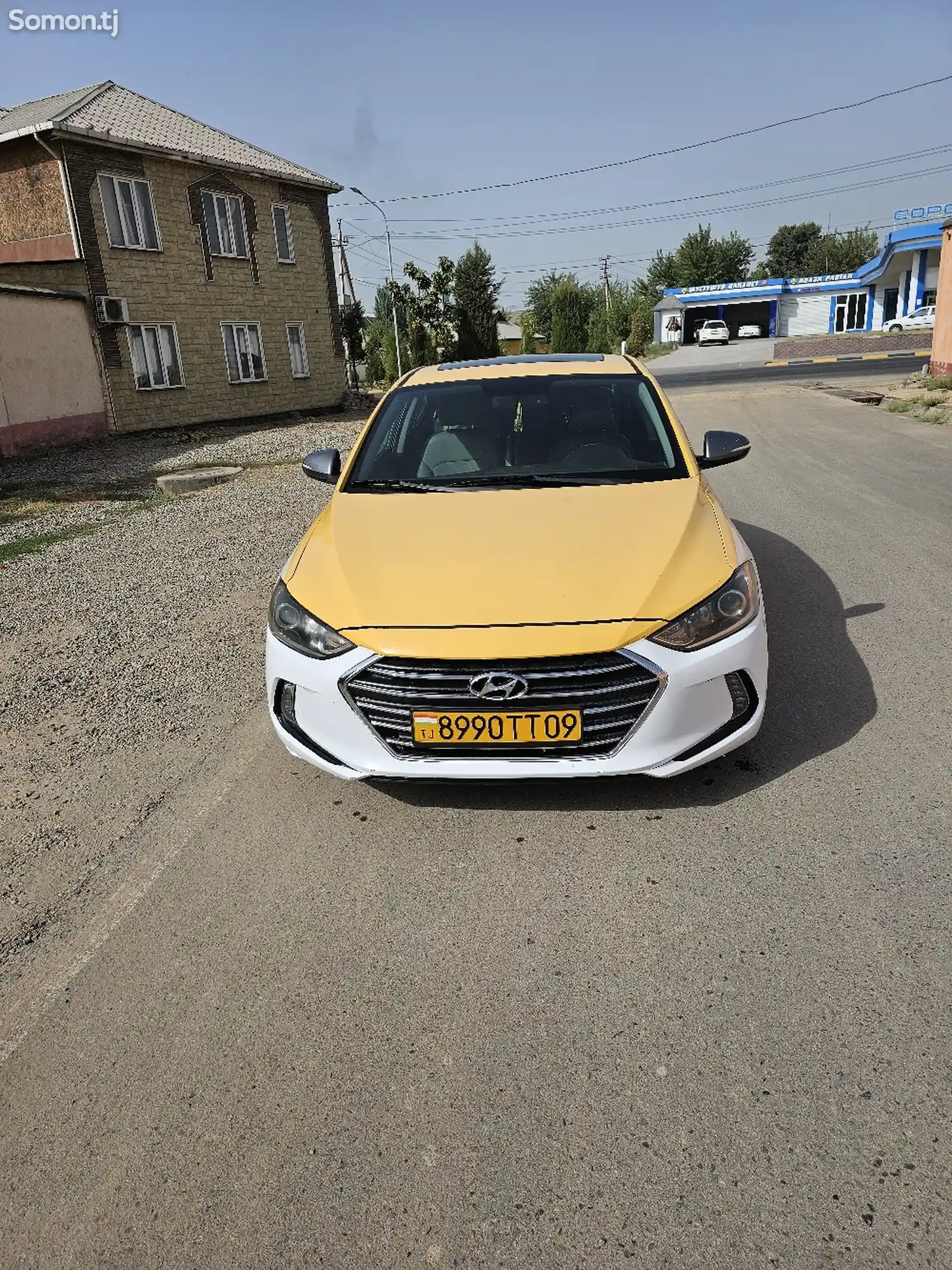 Hyundai Elantra, 2017-1