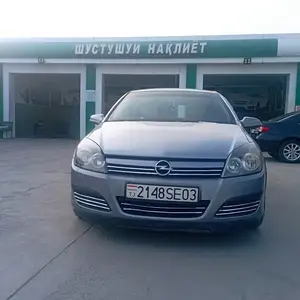 Opel Astra H, 2005