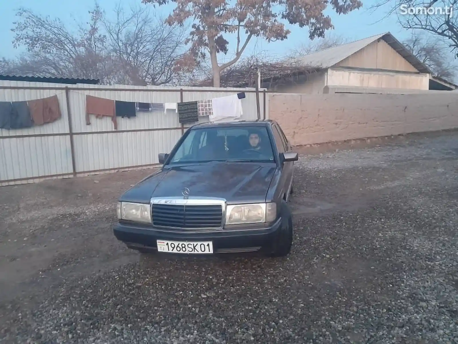 Mercedes-Benz W201, 1990-2