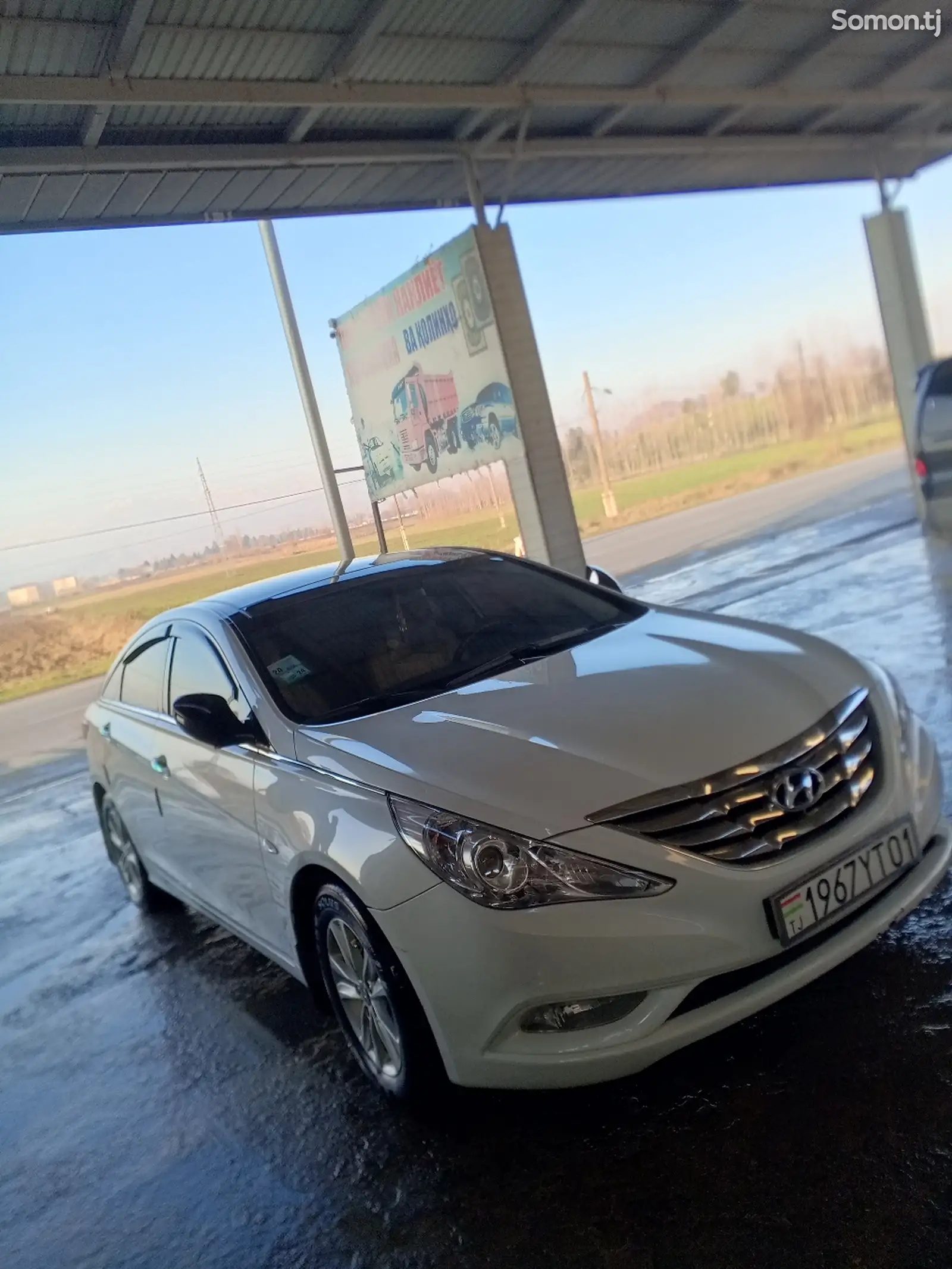 Hyundai Sonata, 2011-1