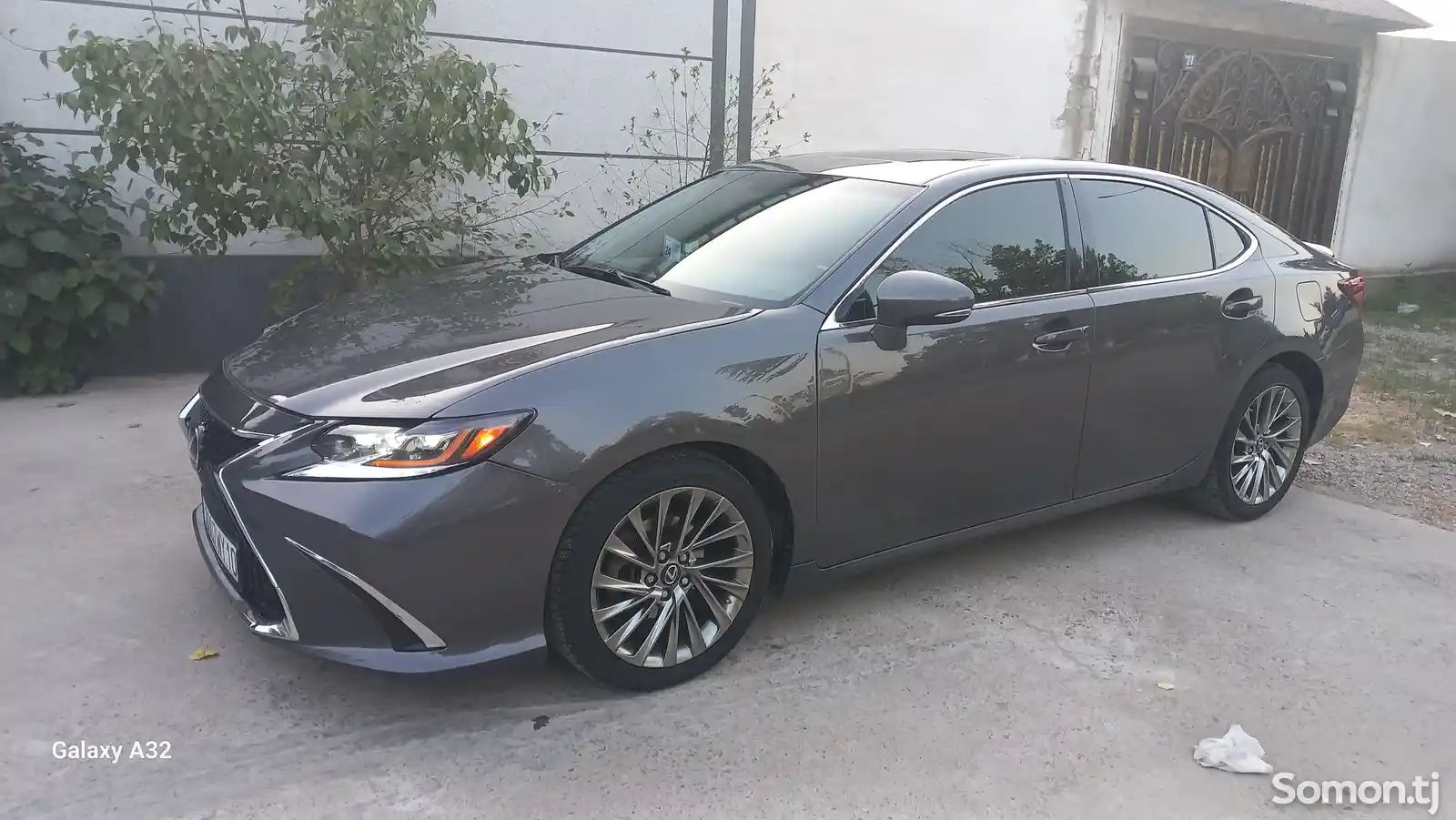 Lexus ES series, 2014-2