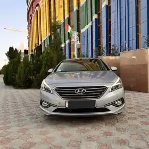 Hyundai Sonata, 2016