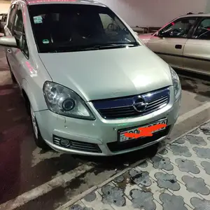 Opel Zafira, 2007