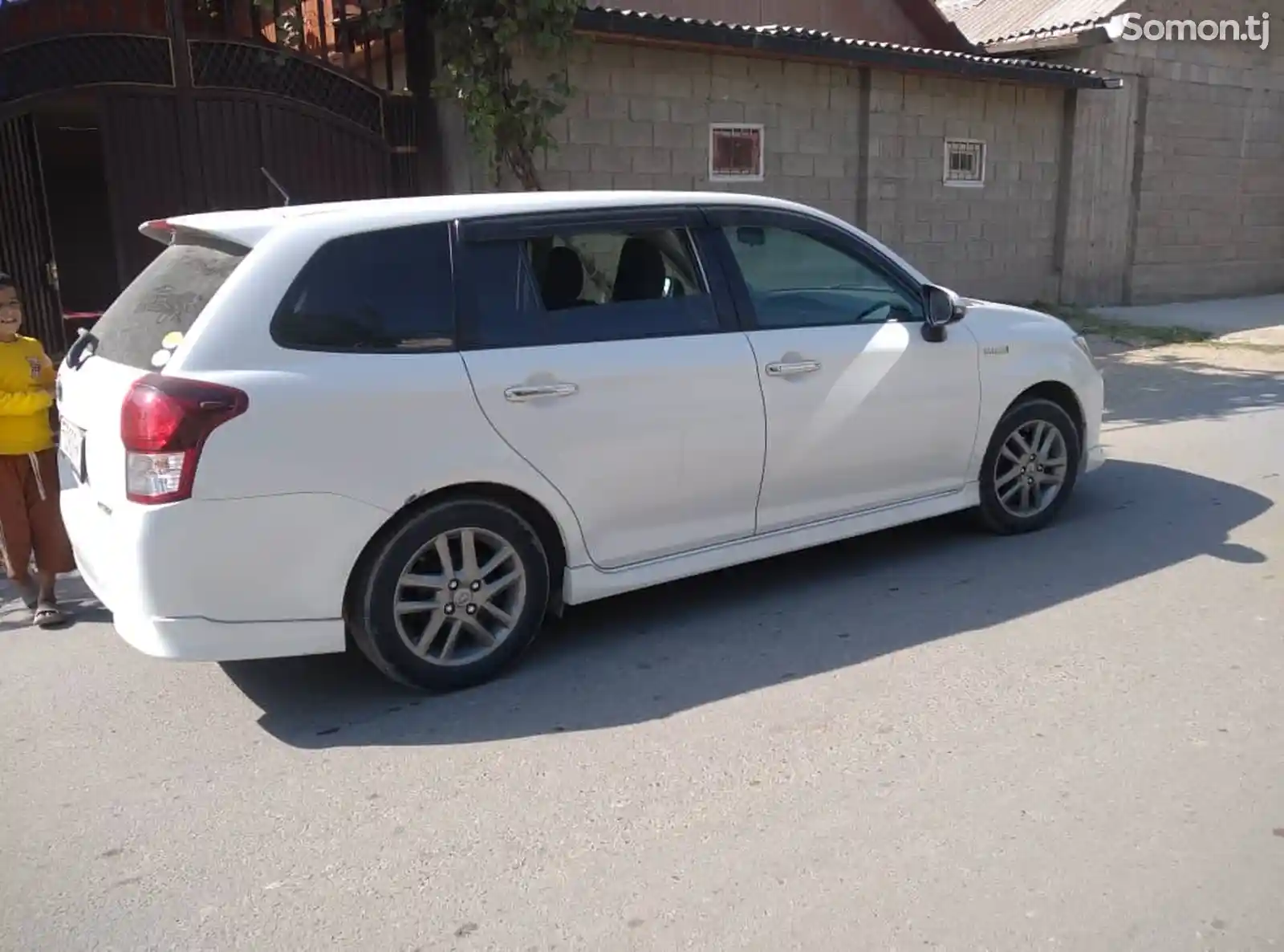 Toyota Fielder, 2014-2