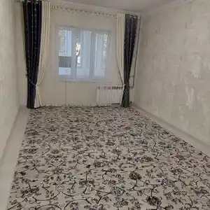 2-комн. квартира, 2 этаж, 60 м², Молодежный театр