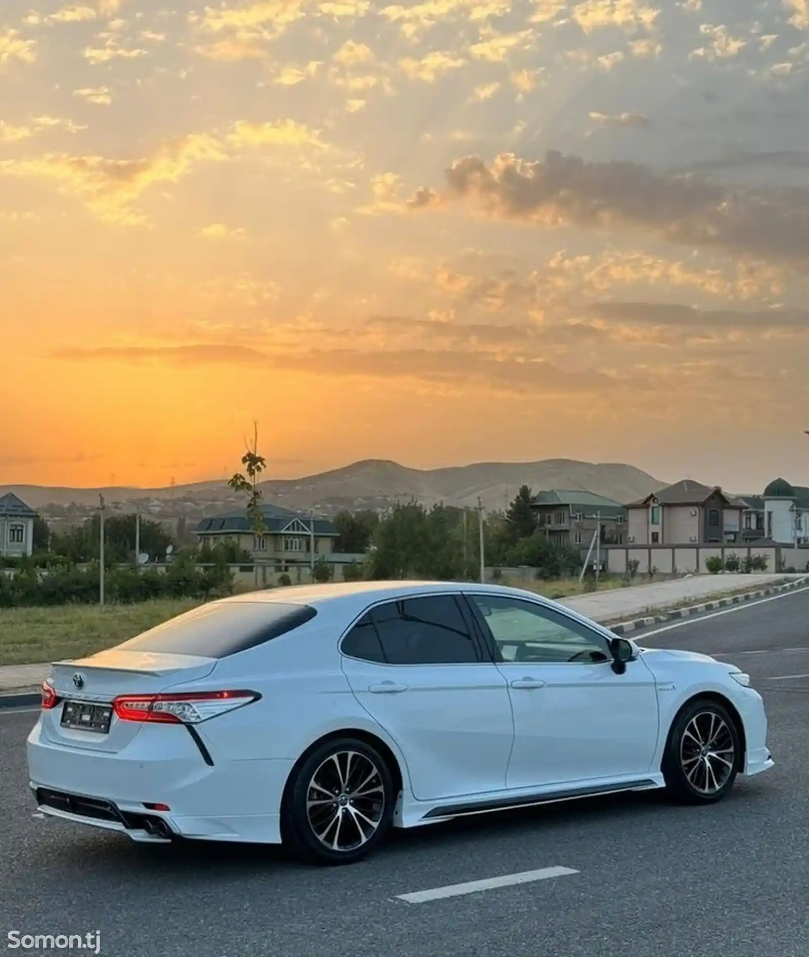 Toyota Camry, 2019-4