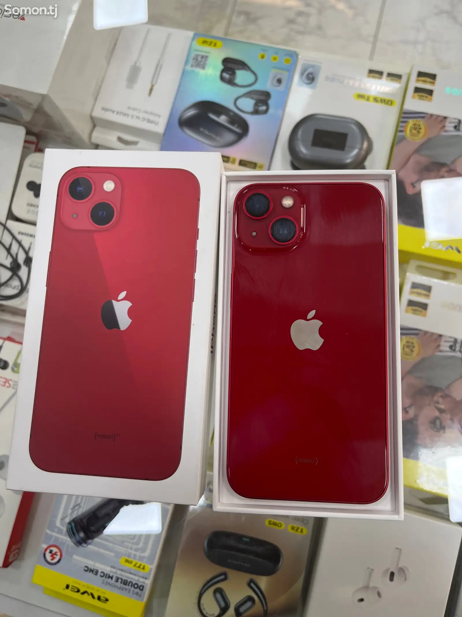 Apple iPhone 13, 128 gb, Product Red