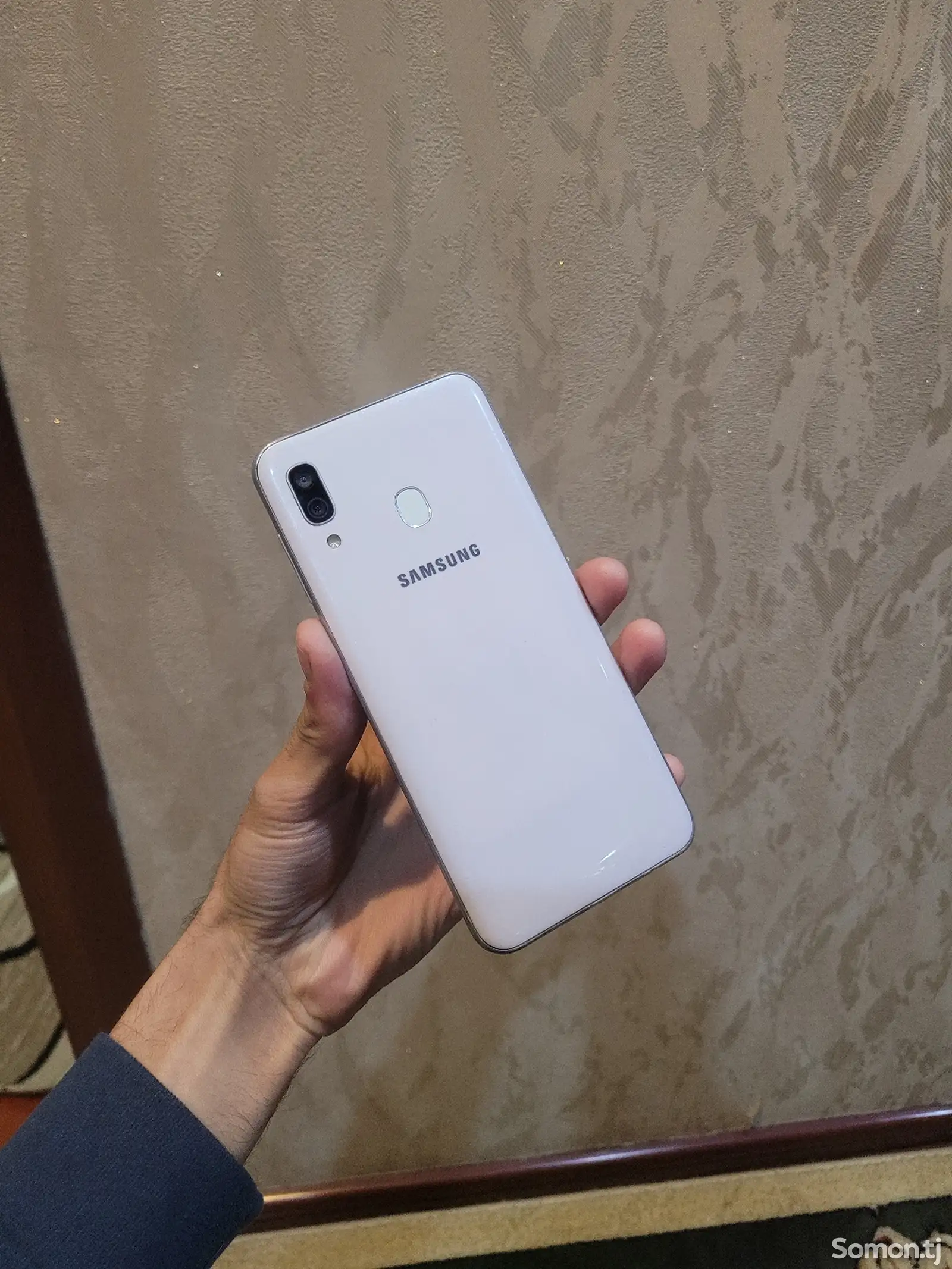 Samsung Galaxy A30 32gb-1