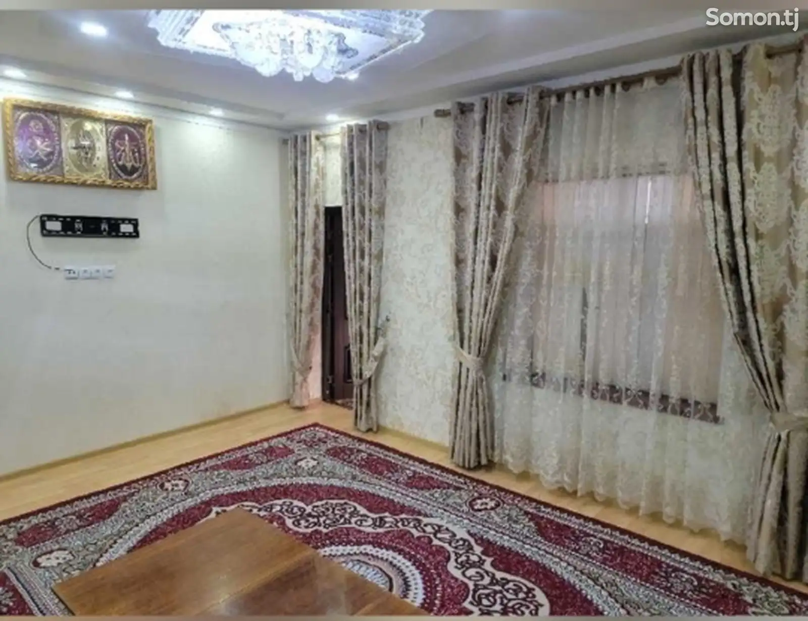 2-комн. квартира, Цокольный этаж, 70м², Каленин-1