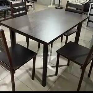 Комплект стола со стульями на заказ