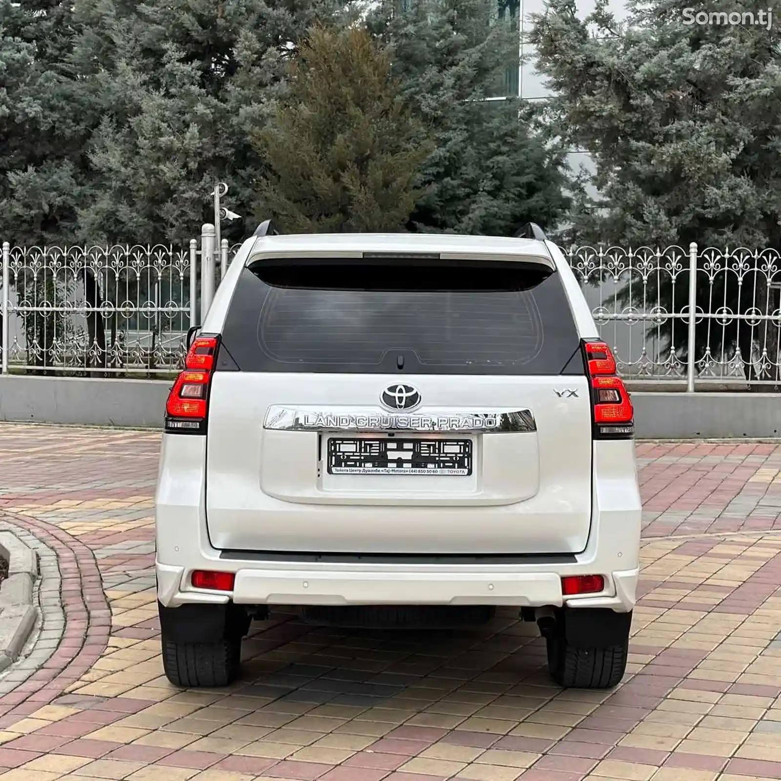 Toyota Land Cruiser Prado, 2022-3