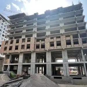 1-комн. квартира, 5 этаж, 77 м², Старый аэропорт