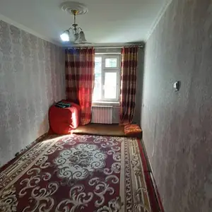 2-комн. квартира, 1 этаж, 60м², 102 мкр