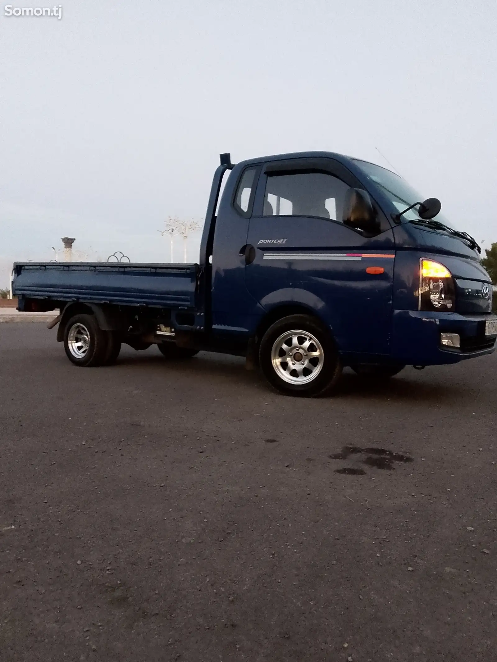 Бортовой автомобиль Hyundai Porter, 2017-1