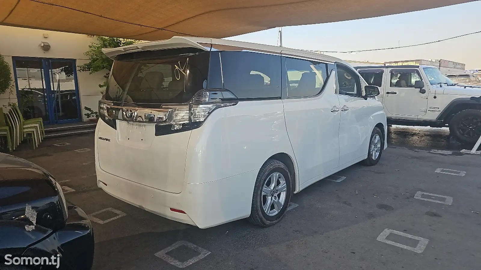 Toyota Vellfire, 2015-1