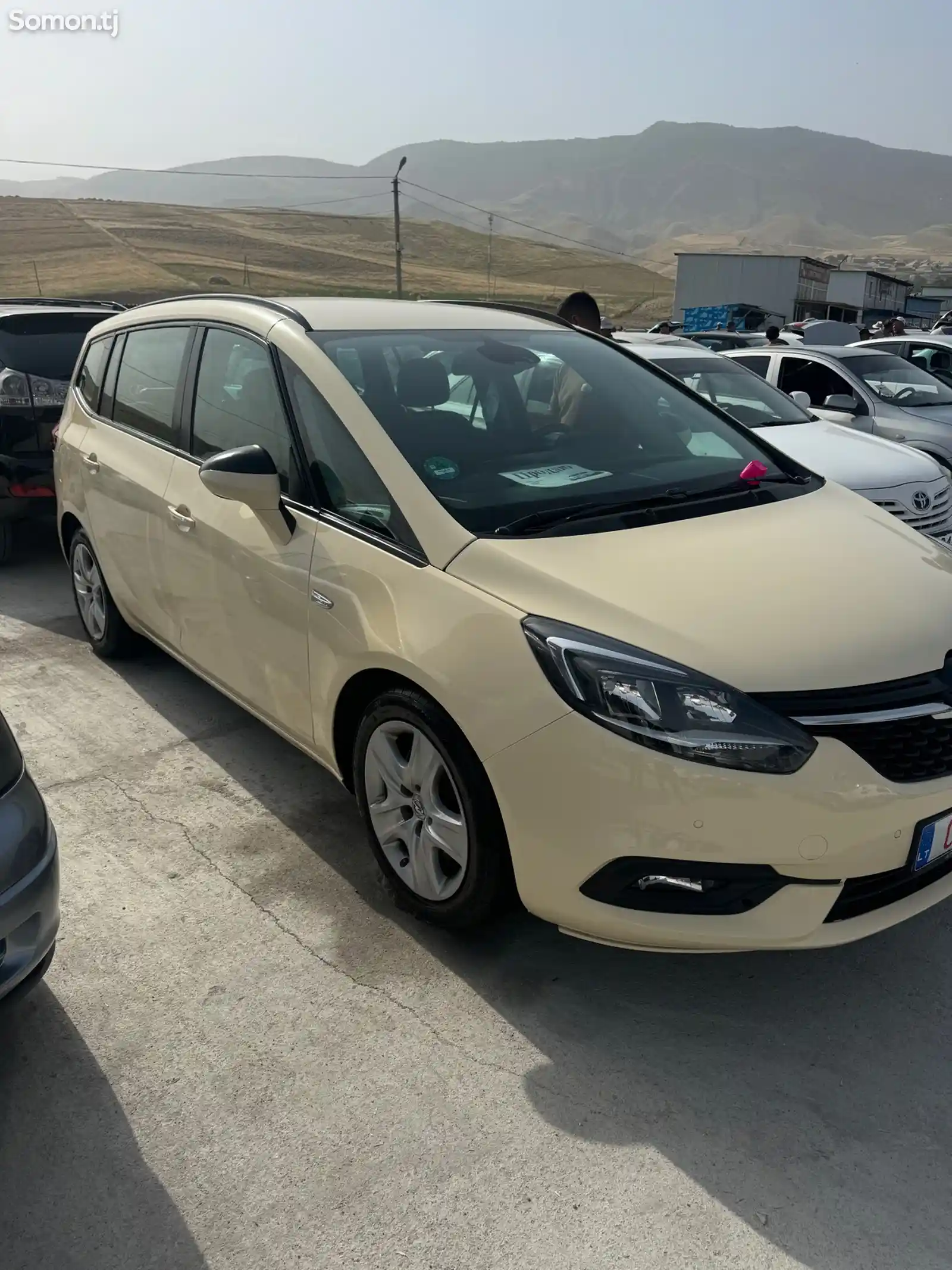 Opel Zafira, 2018-3