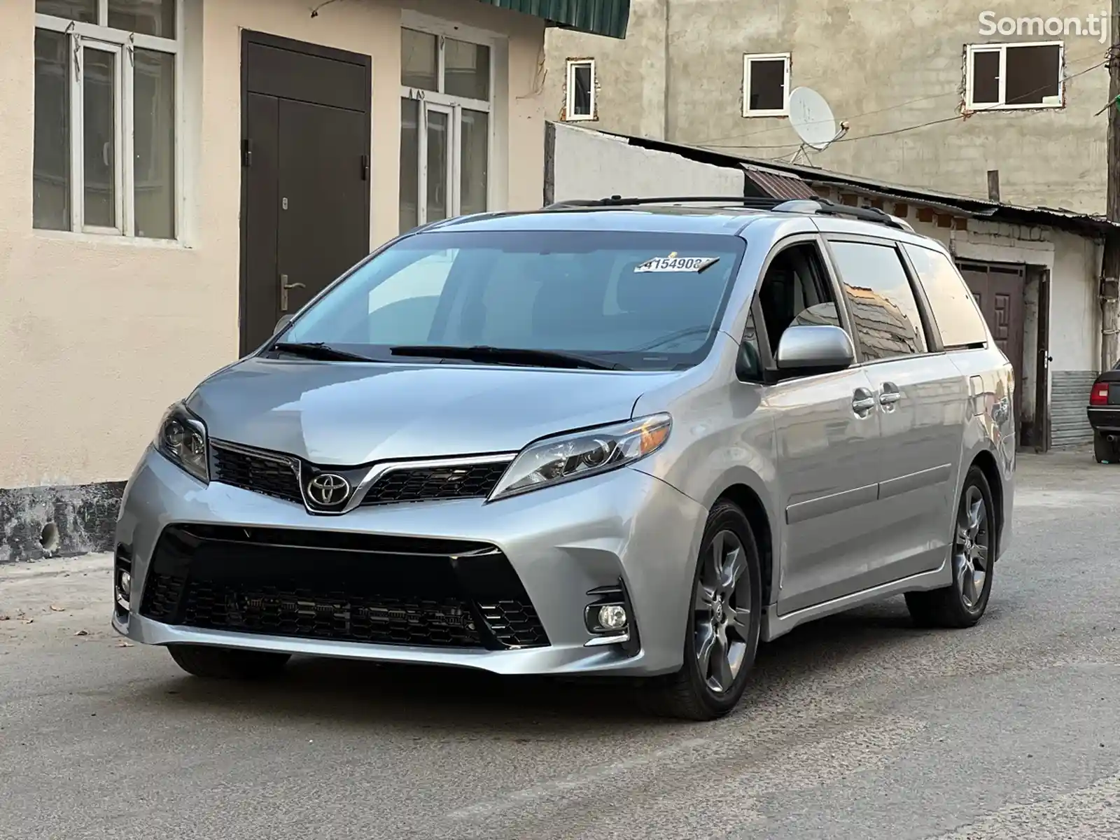 Toyota Sienna, 2016-3