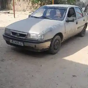 Opel Astra F, 1990