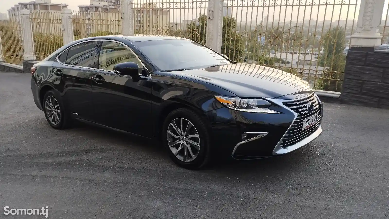 Lexus ES series, 2016-8