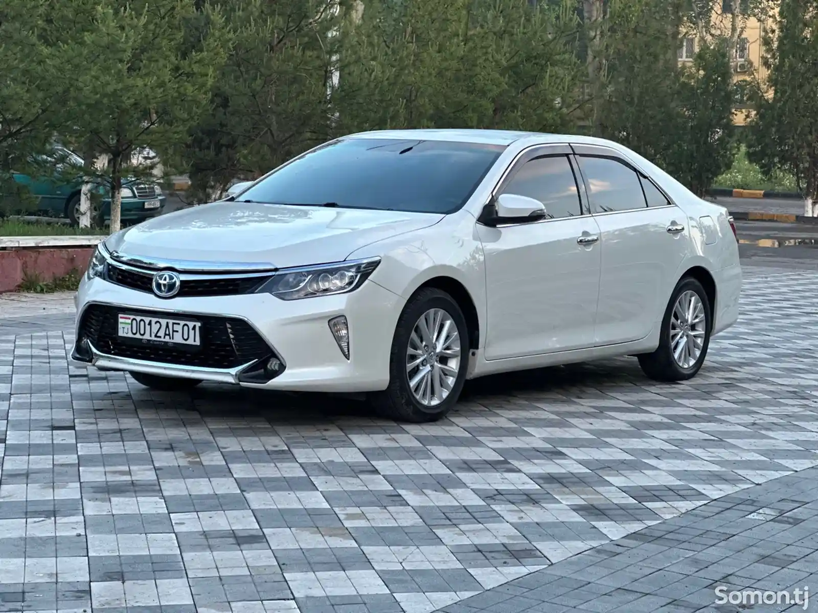 Toyota Camry, 2015-5