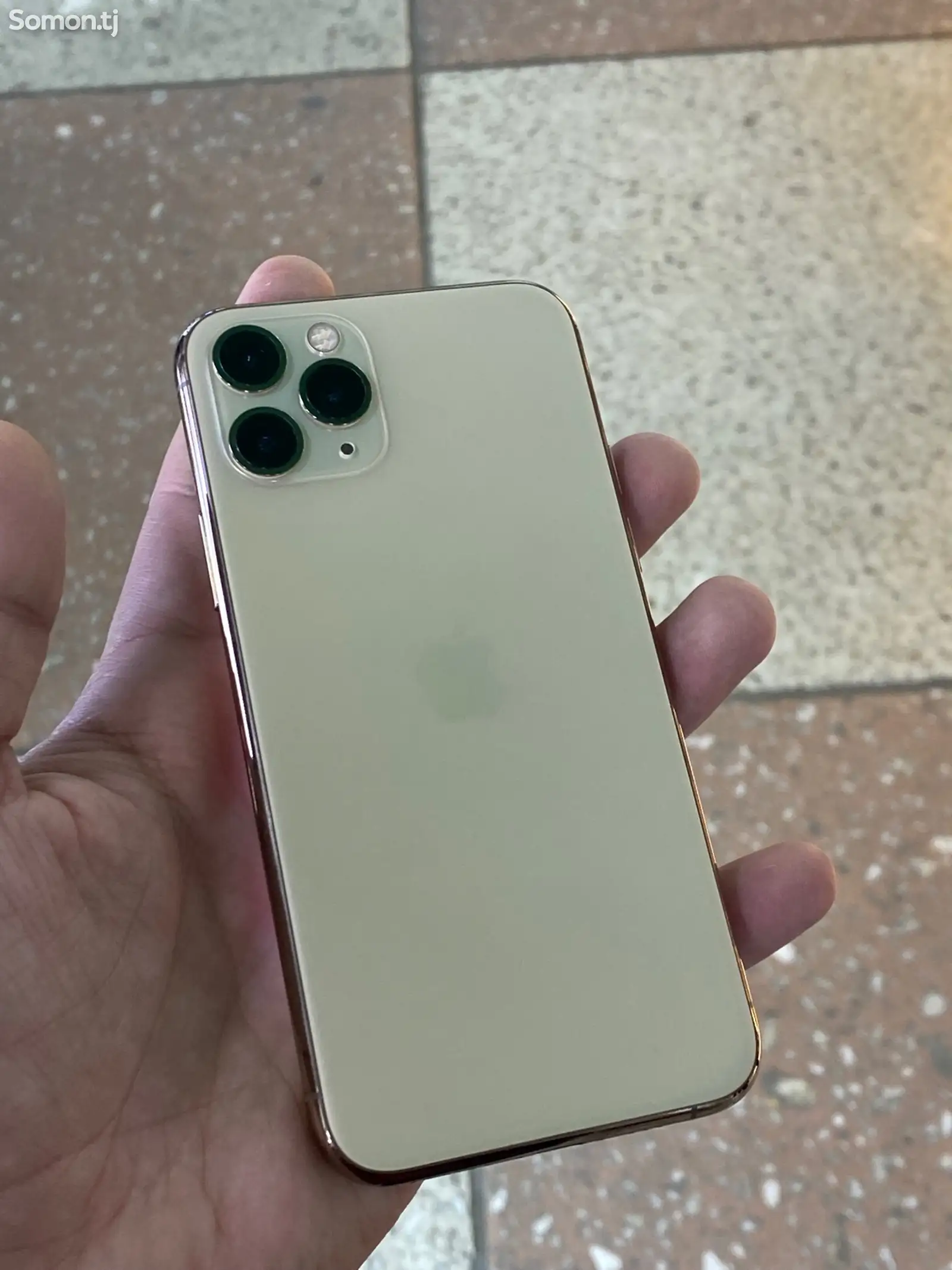 Apple iPhone 11 Pro, 64 gb, Gold-1