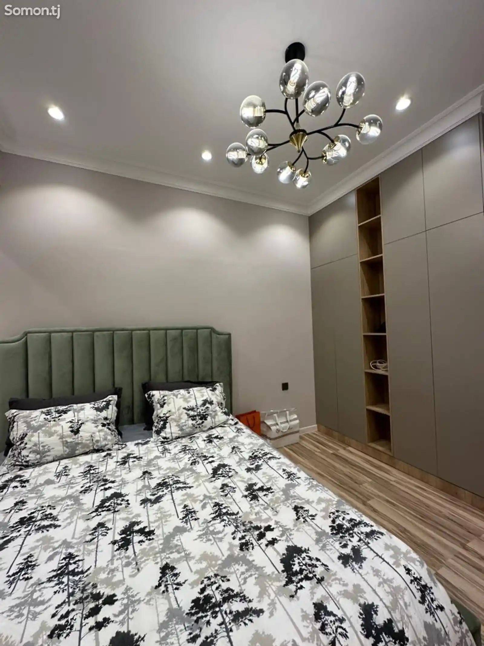 2-комн. квартира, 16 этаж, 88 м², Созидание-6