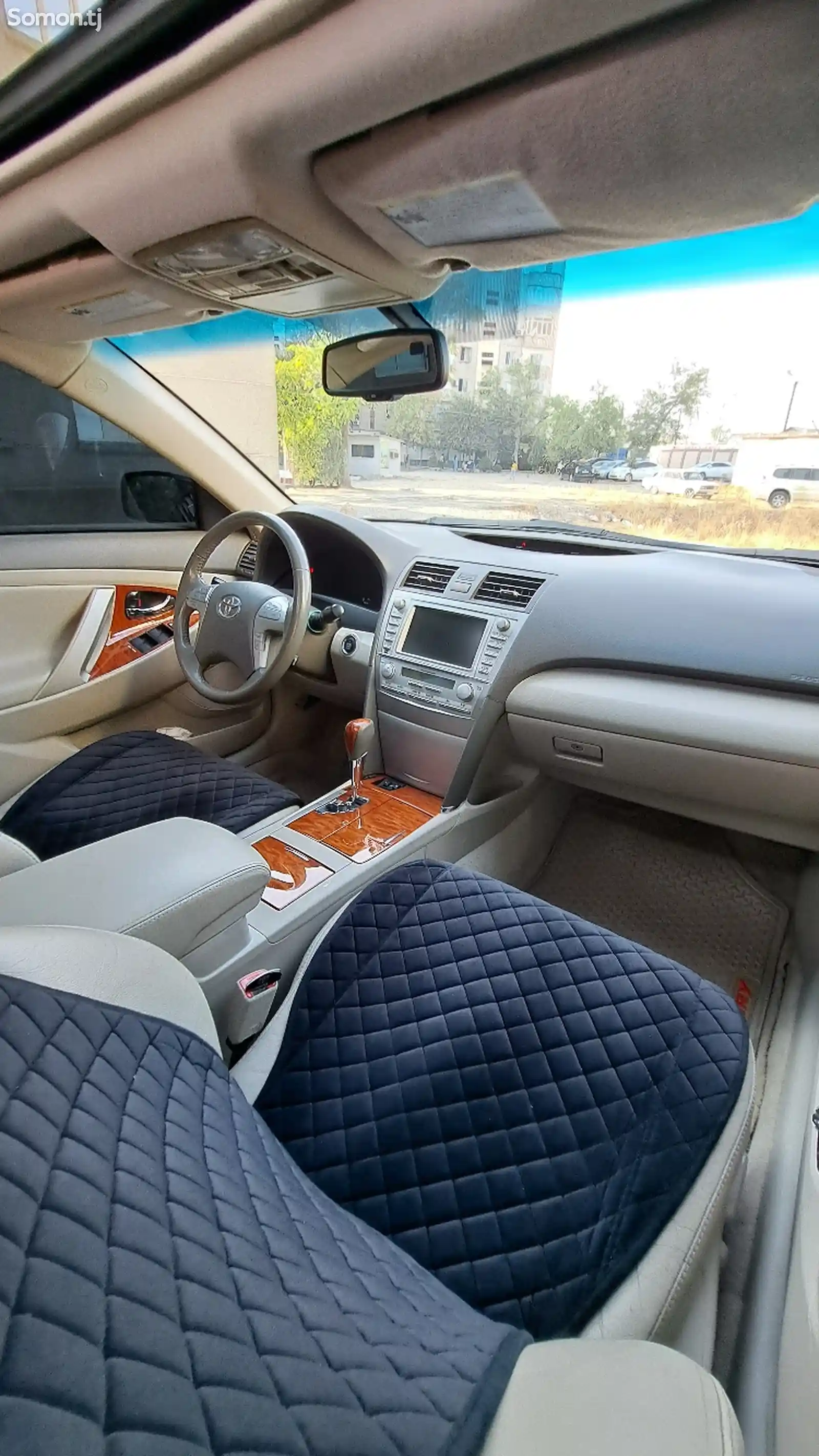 Toyota Camry, 2010-9