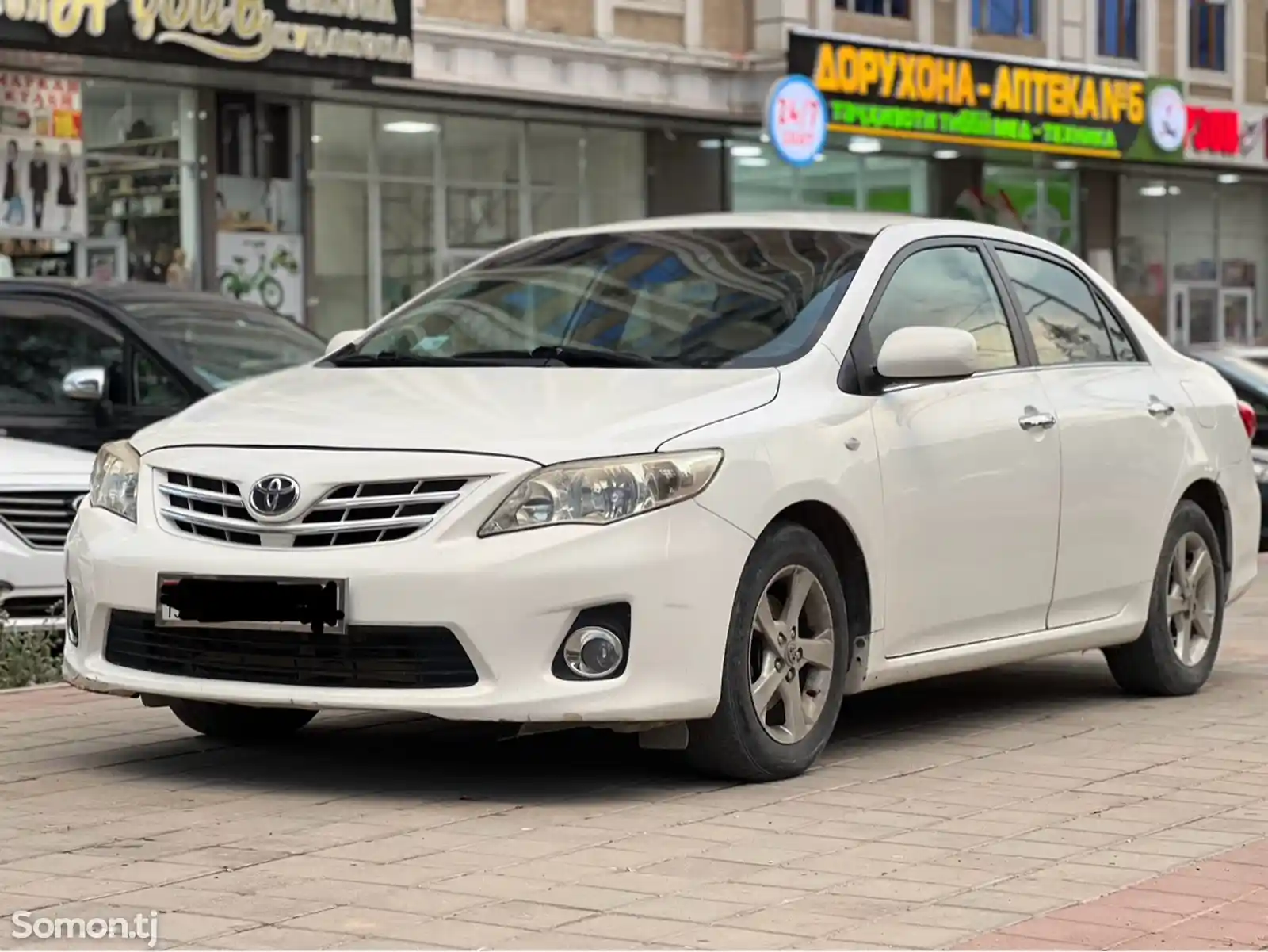 Toyota Corolla, 2013-3