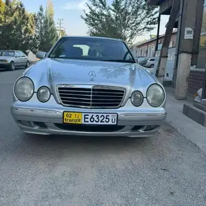 Mercedes-Benz E class, 2000