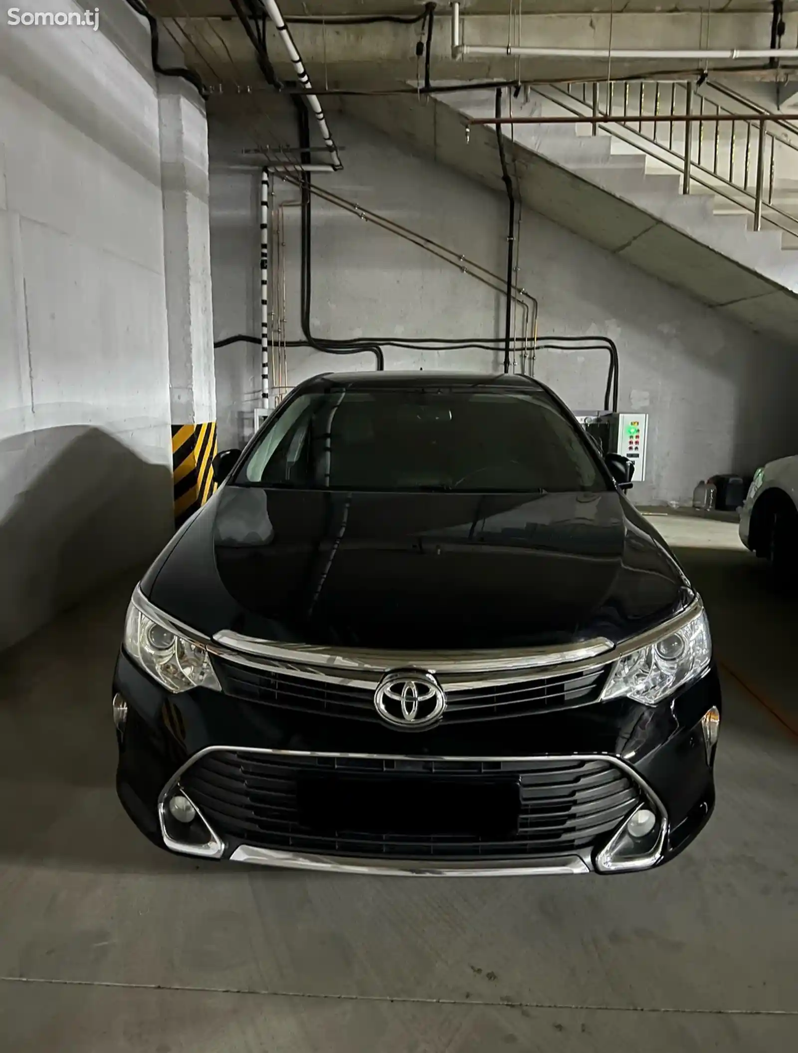 Toyota Camry, 2015-1