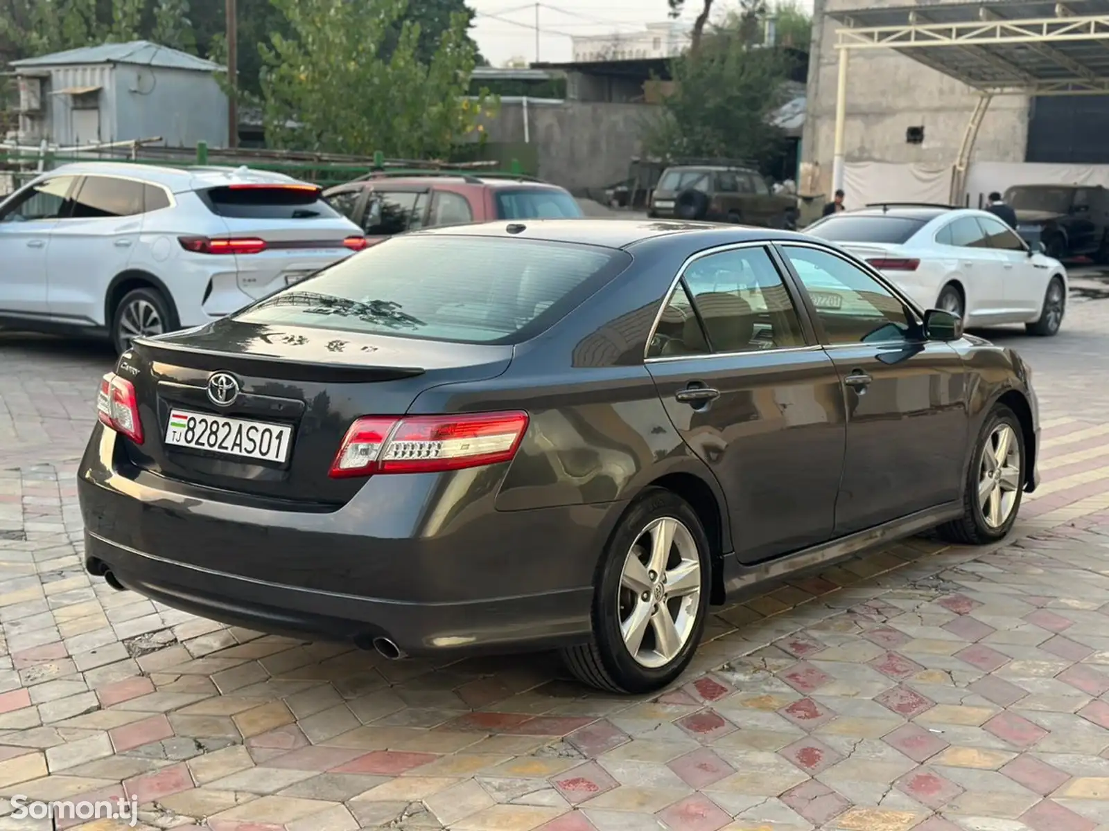 Toyota Camry, 2010-5