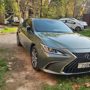 Lexus ES series, 2020