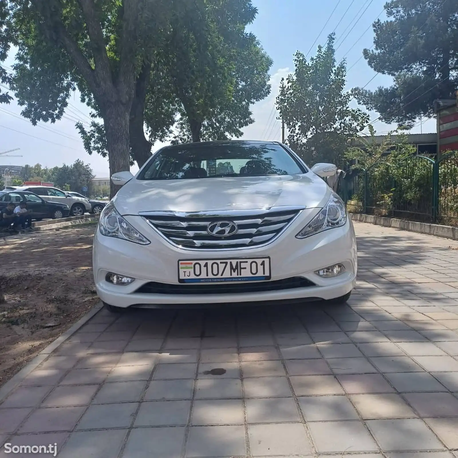 Hyundai i40, 2011