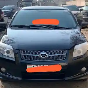 Лобовое стекло на Toyota Fielder