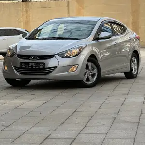 Hyundai Avante, 2011