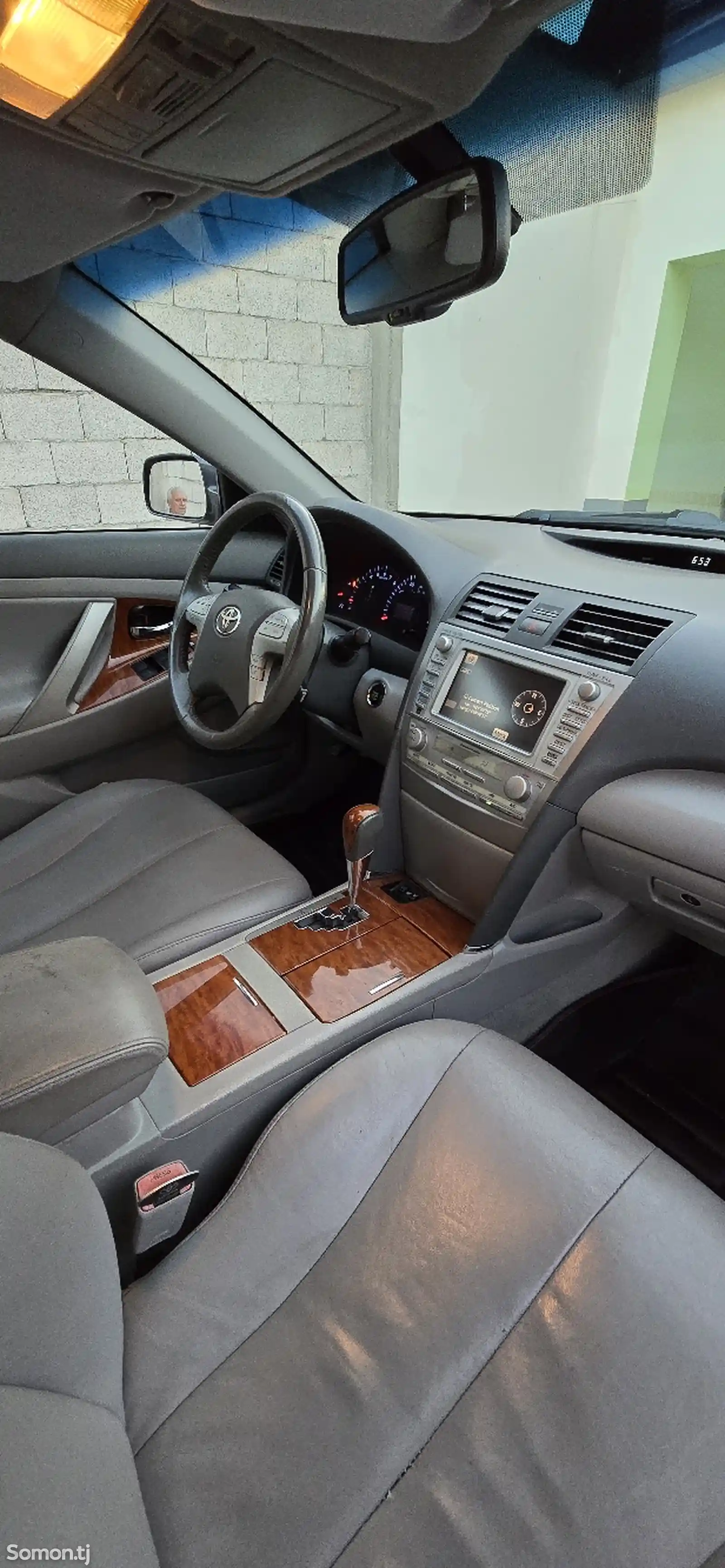 Toyota Camry, 2010-8